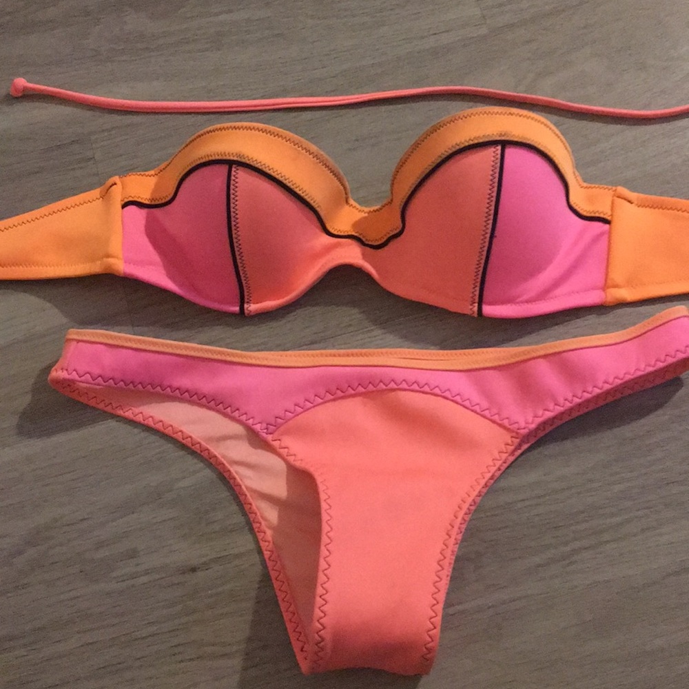 Victoria Secret strapless bikini